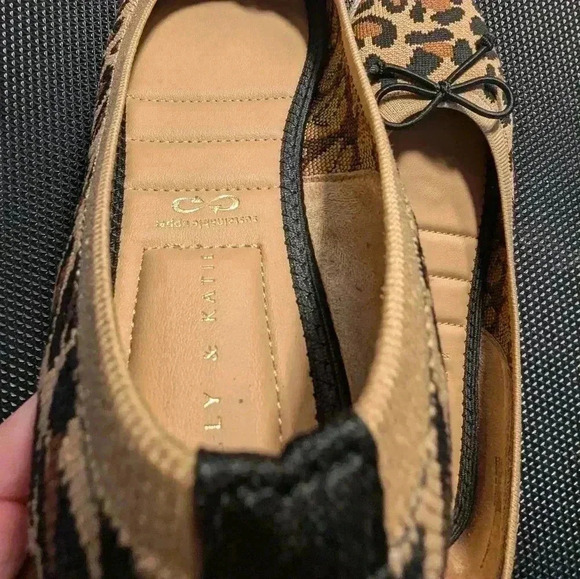 Kelly & Katie Animal Print Espadrilles Style Size 7M - Picture 3 of 10